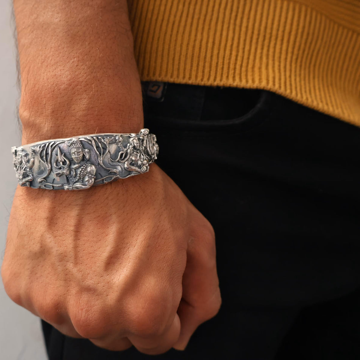 SILVER ENGRAVED MAHAKAL BRACELET/KADA - FREE SIZE